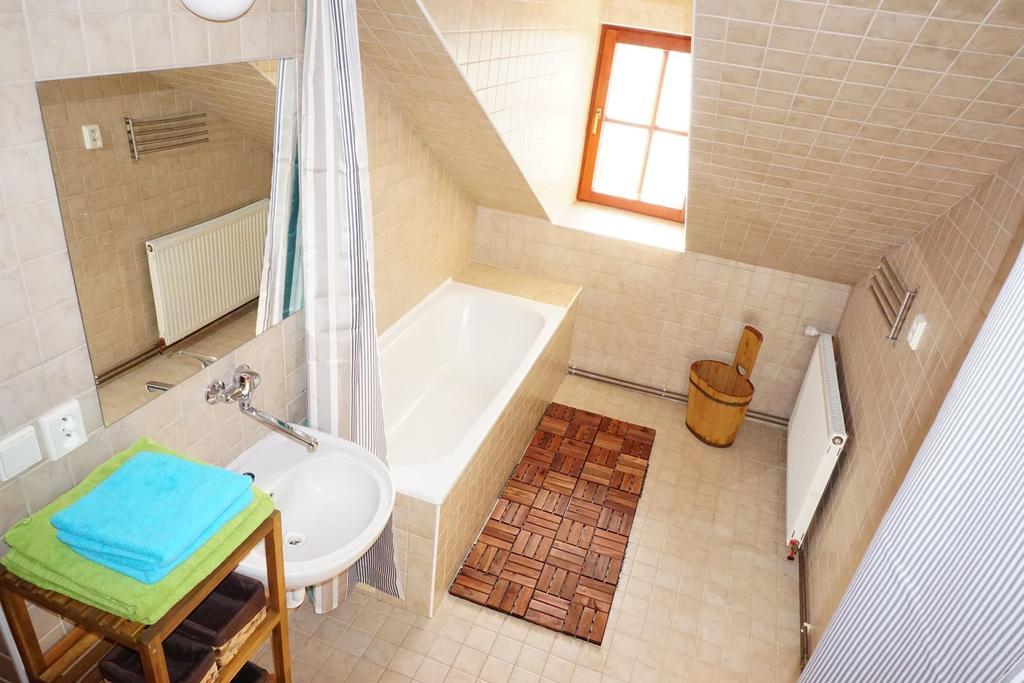 Apartma V Rodnem Dome Vincenze Priessnitze V Centru Lazni Есеник Экстерьер фото